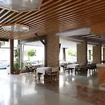 Maren Aparthotel