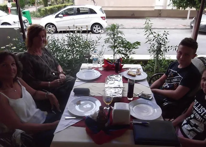 مارين بيتش الفندقية