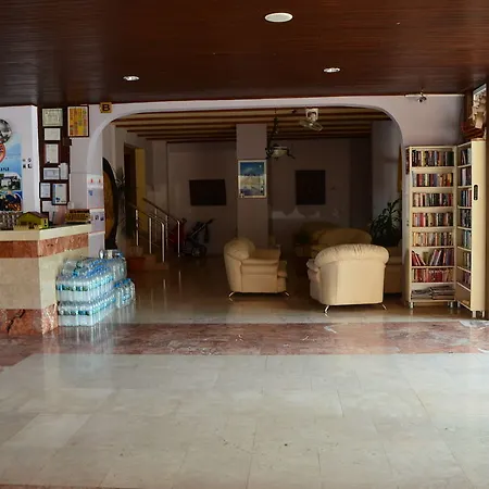 Aparthotel Maren