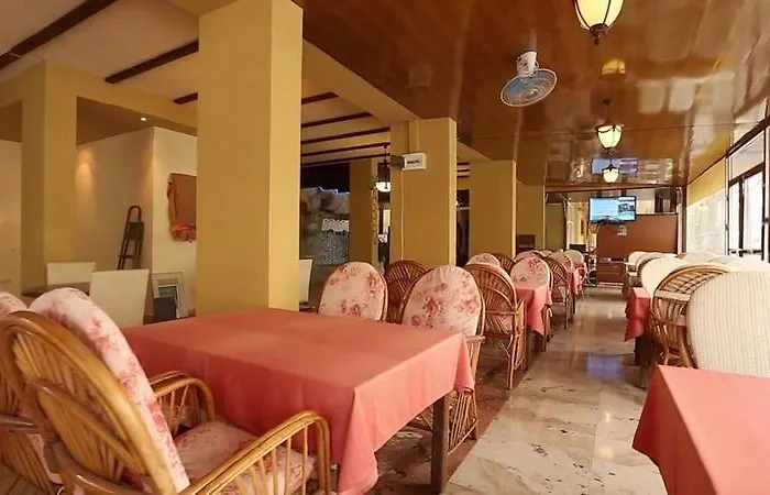 Apartahotel Maren